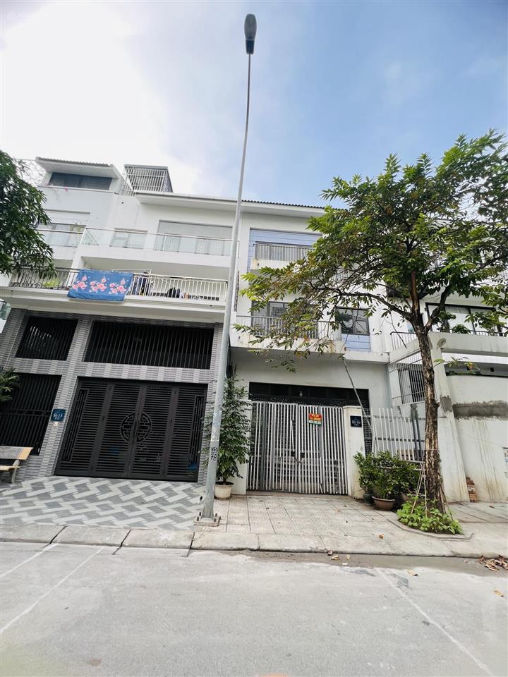 Chính chủ bán liền kề 90m2 ở foresa xuân phương tasco giá 21,5 tỷ vị trí đẹp
