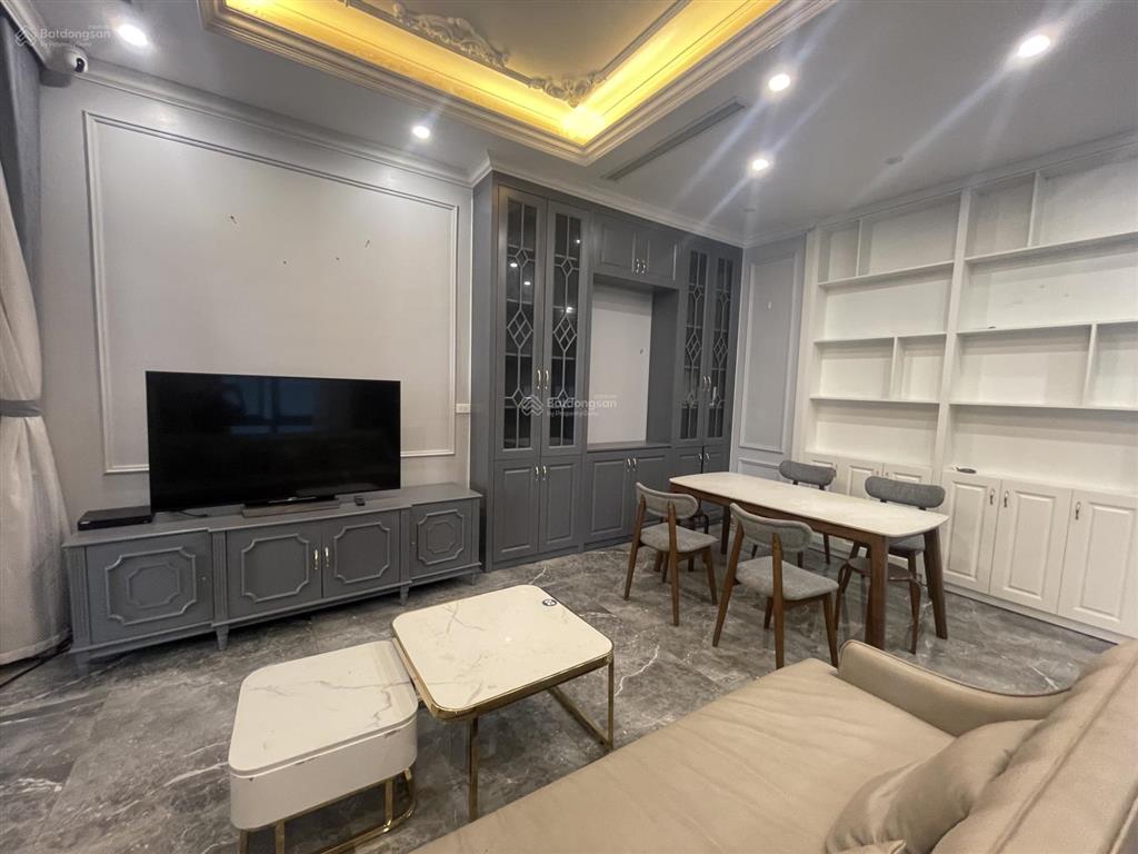 Cho thuê liền kề đảo ngọc trai khu vip full nội thất đẹp thang máy nhận nhà ở ngay giá 30tr/tháng