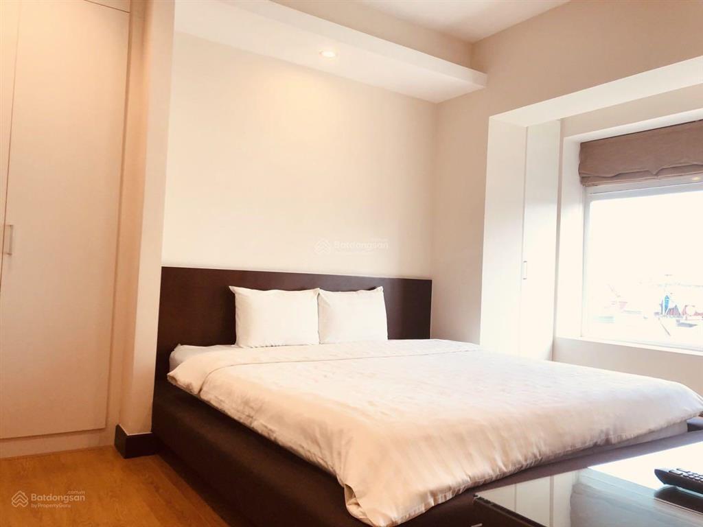 Cần bán chcc hòa bình green 376 đường bưởi, căn 3 phòng ngủ  giá 10,x tỷ