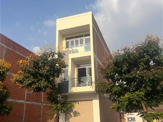 Chủ bán nhà 3 tầng giá 4tỷ3 thuận giao tphcm