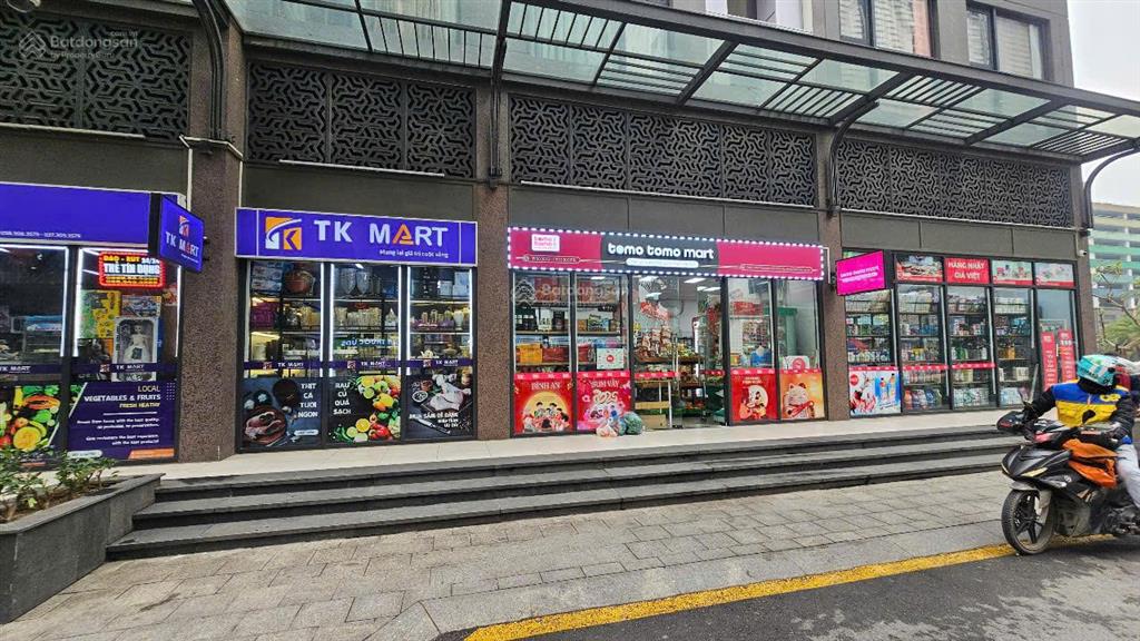 Bán shop chân đế sát sảnh đang cho winmart thuê 105tr/tháng hợp đồng lâu dài