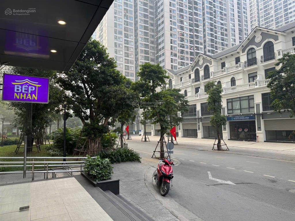 Căn hộ 54m2 giá 3,95tỷ đang cho thuê 13tr/tháng  bán căn hộ tầng 2 tòa s105 vinhomes smart city