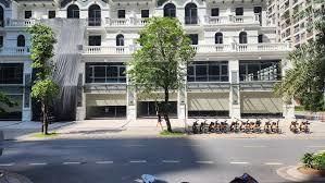 Bán shophouse 4 tầng 1 tum mặt đường lớn phân khu s1, s2 vinhomes smart city