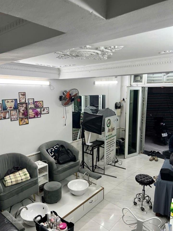 Bán nhà kim mãđê la thànhô tô vf3 đỗ cửakinh doanh28/35m5tầnghơn 9ty