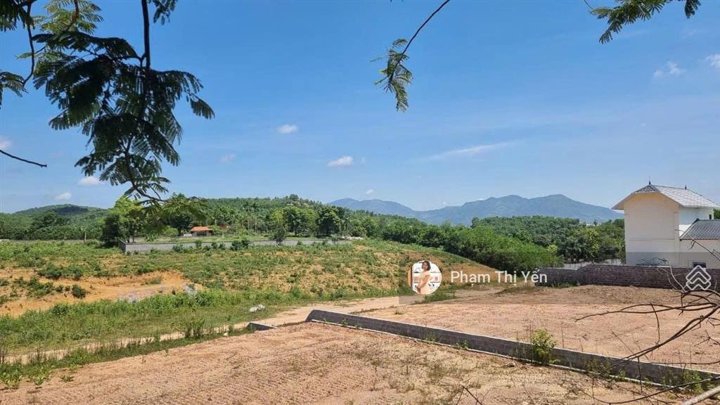Cần bán 1130m2/200m2 ont đất vuông vắn trong dự án tophill  cư yên, lương sơn, giá cực rẻ