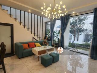 Cần bán khuôn viên nghỉ dưỡng cho thuê dòng tiền tại dự án sunset tân vinh, lương sơn view hồ