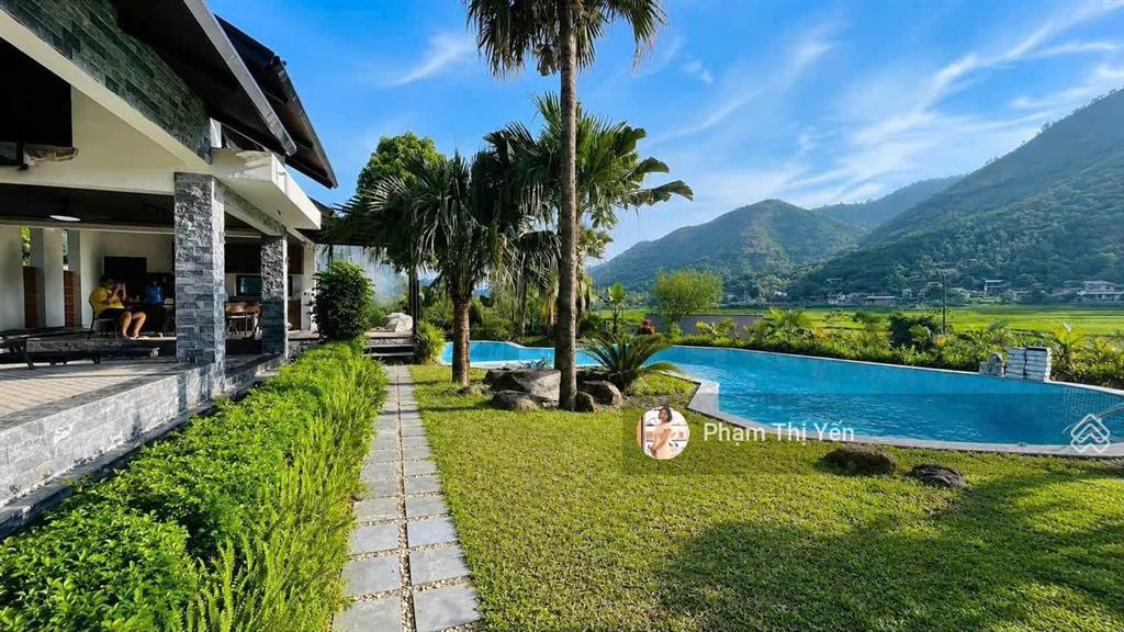 Bán villa nghỉ dưỡng siêu vip tại lương sơn khuôn viên 1300m2 mới hoàn thiện view cánh đồng