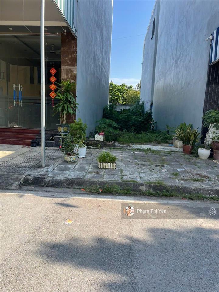 Cần bán lô đất dự án trung tâm phố chợ lương sơn, hướng nam, giá 3,3 tỷ