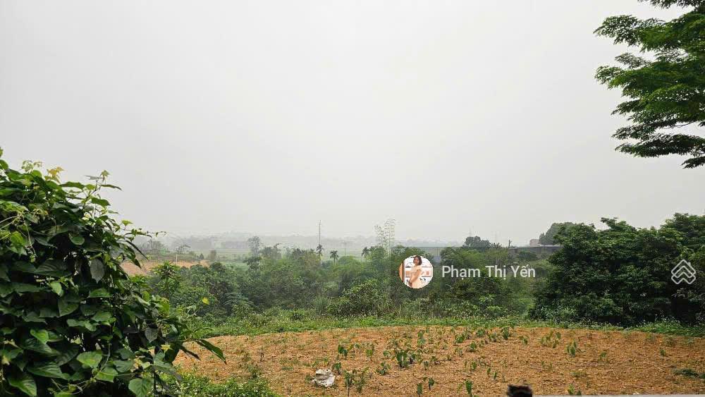 Chuyển nhượng lô đất 1715m2/200m2 ont sẵn ao, ranh giới giáp ranh, sát hồ đồng chanh, giá chính chủ