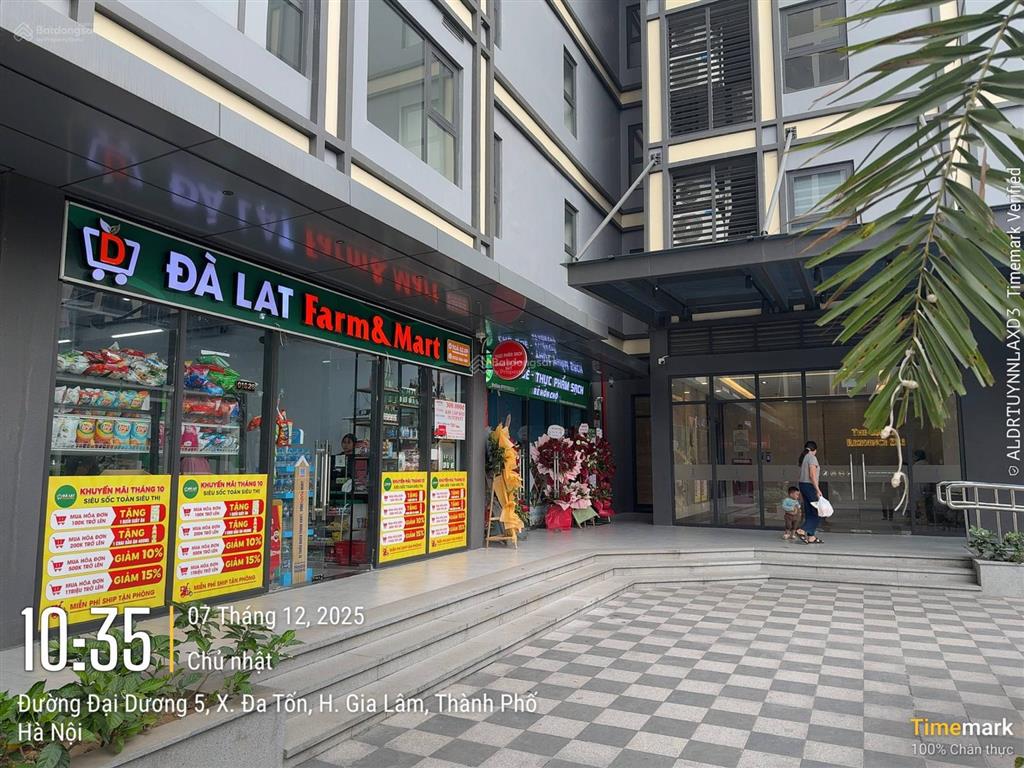 Căn hiếm  góc cạnh sảnh chính 65m2 cho thuê 55 triệu /tháng bán 11.8 tỷ