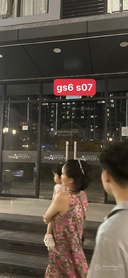 Cho thuê shop 62m2 trung tâm 17.000 căn hộ, phù hợp mở tiệm spa, hàng ăn, phòng khám