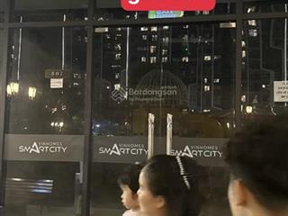 Cho thuê shop 62m2 trung tâm 17.000 căn hộ, phù hợp mở tiệm spa, hàng ăn, phòng khám