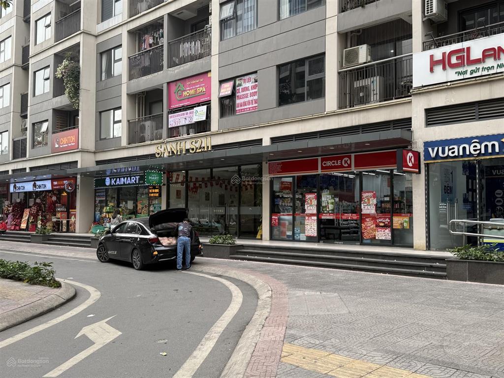 Cho thuê shop cạnh sảnh 59m2 giá 30 triệu /tháng  mt 6m
