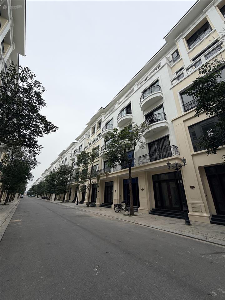 Giảm giá bán nhanh căn liền kề san hô 48m giá chỉ hơn 7 tỷ, mua là thắng