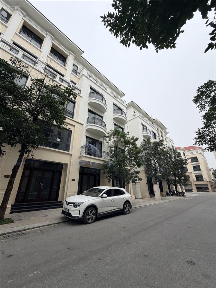 Giảm giá bán nhanh căn liền kề san hô 48m giá chỉ hơn 7 tỷ, mua là thắng