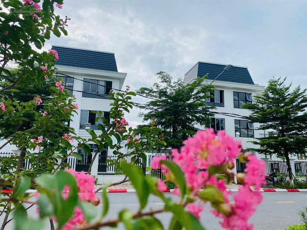 Siêu phẩm biệt thự đơn lập #hudmêlinh  giá s.ốc khó tin!