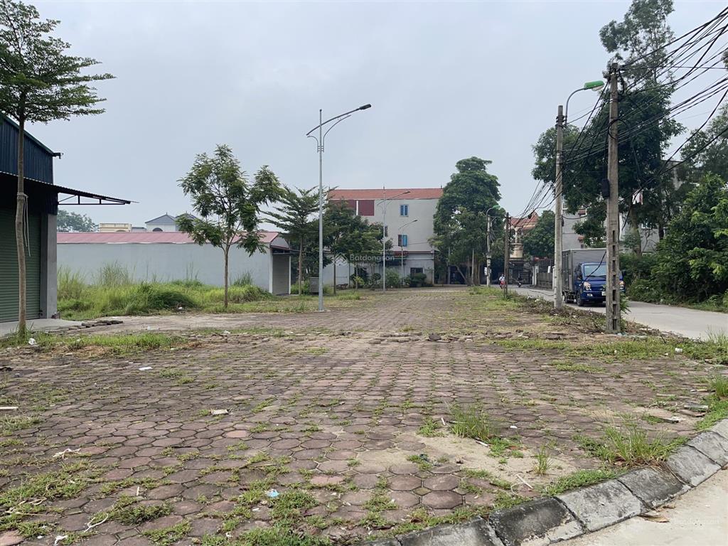 Bán thửa đất đấu giá tại vạn yên  yên lãng  tp hà nội