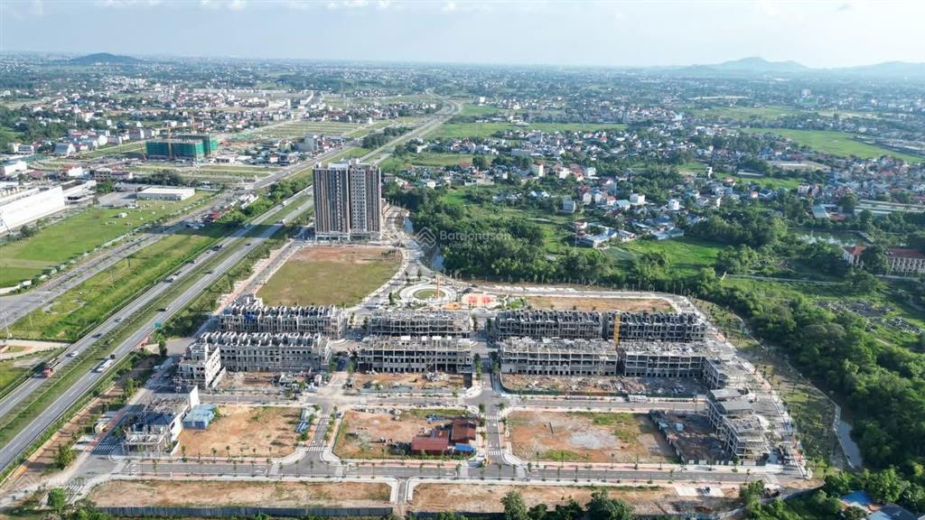 Bán lô cạnh công viên homie city. giá rẻ hơn 200triệu