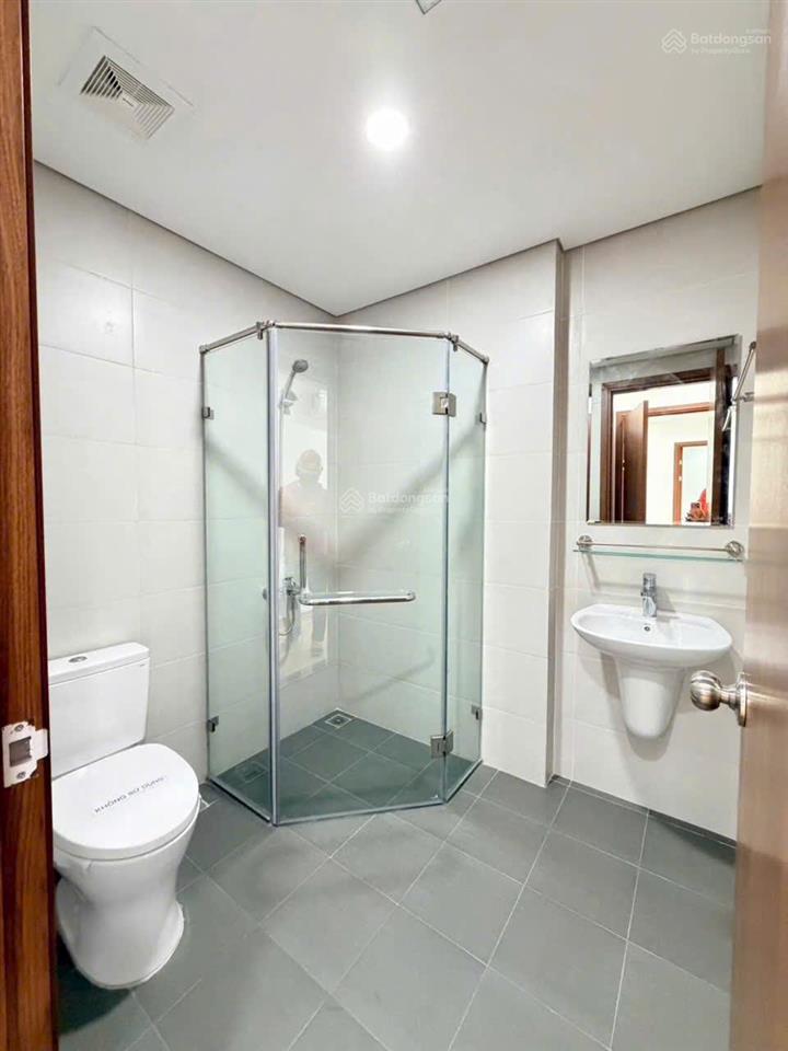 Bán nhanh căn 2 ngủ yên bình complex. giá 1,3x tỷ