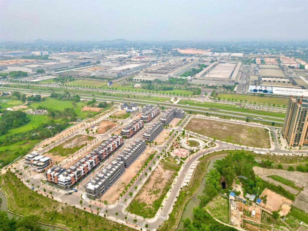 Ra hàng nhanh lô đối diện công viên homie city. giá 2,x tỷ