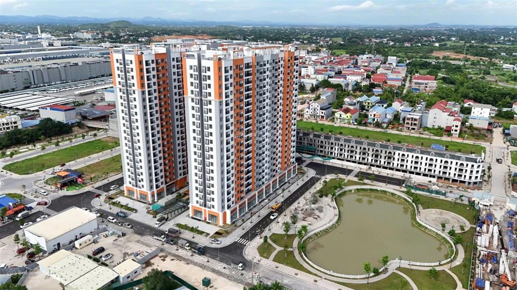 Em có căn 52,6m2 yên bình complex. giá chỉ 25tr/2
