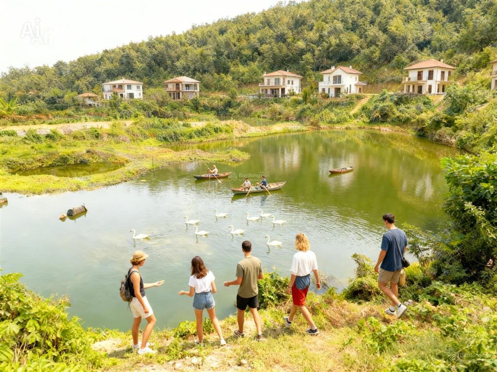 Hơn 3,5ha bám hồ tự nhiên. giá chỉ vài trăm nghìn/mét