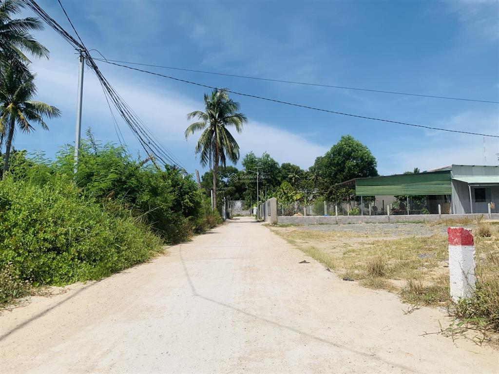 Chính chủ gửi bán lô đất thổ cư 100% ngang 10m, đường ô tô tại bắc cam ranh