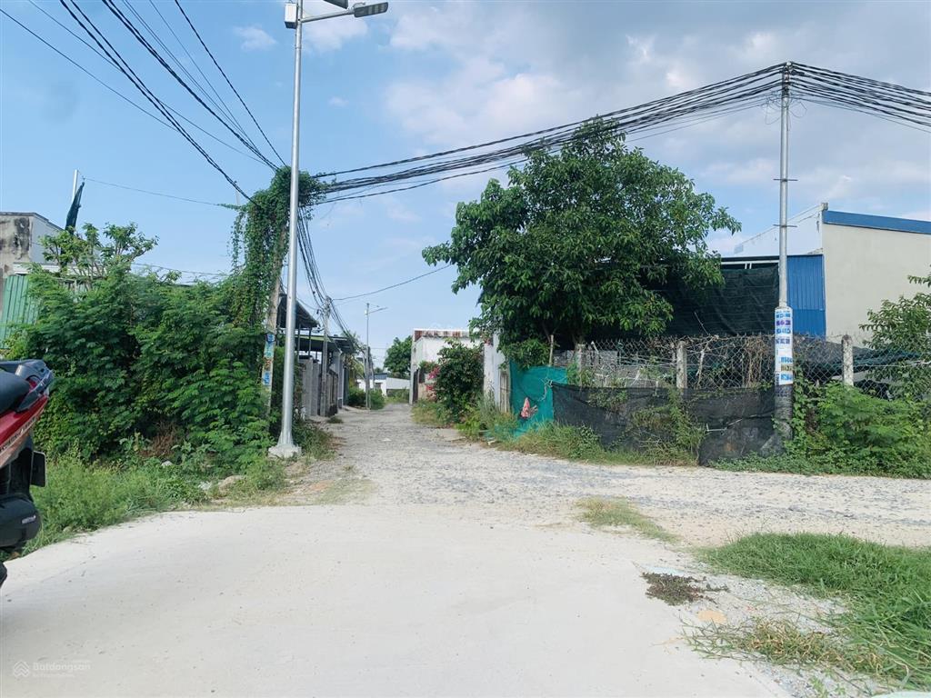 Cần bán lô đất thổ cư 100% gần trường thpt ngô gia tự tại cam ranh