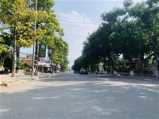 Mặt tiền đường phạm văn đồng, vị trí kinh doanh sầm uất, khai thác dòng tiền ngay tại trung tâm