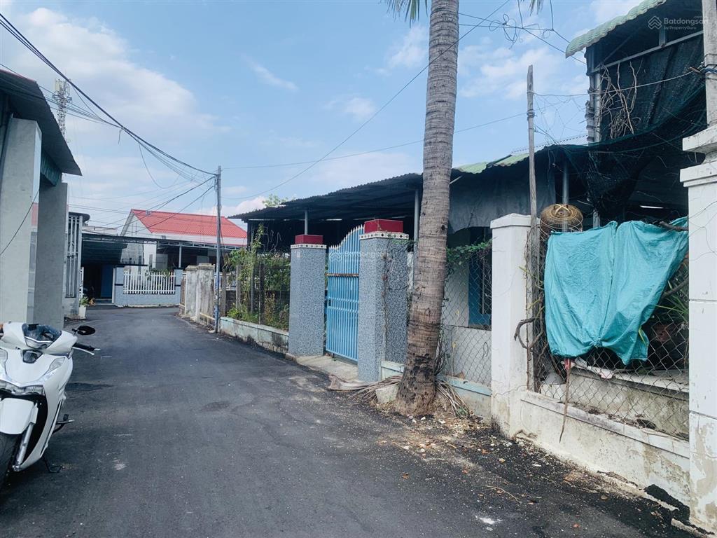 Chính chủ gửi bán lô đất thổ cư gần chợ mỹ ca, đường ô tô, ngang 6,5m tại bắc cam ranh