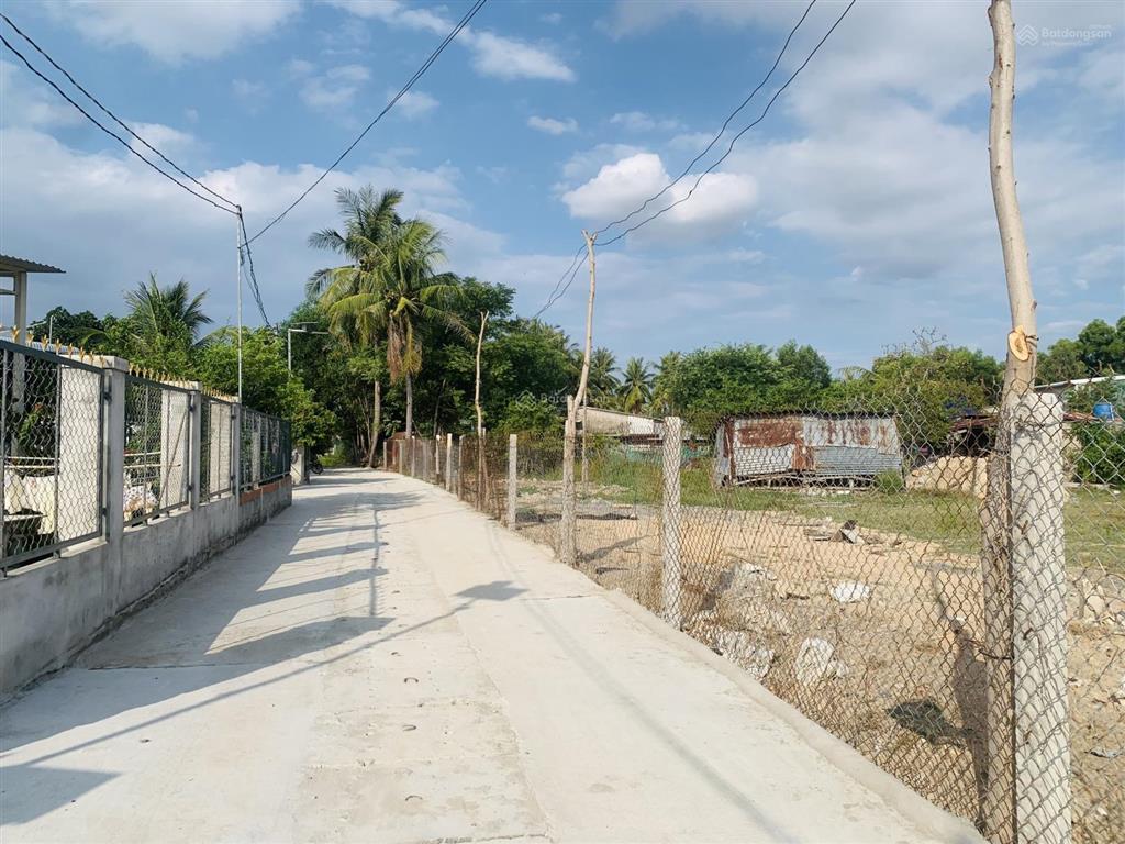 Đất thổ cư hoà tiến giá chỉ 8,7tr/m2 dt 154,3m2 ngang 6m tại bắc cam ranh