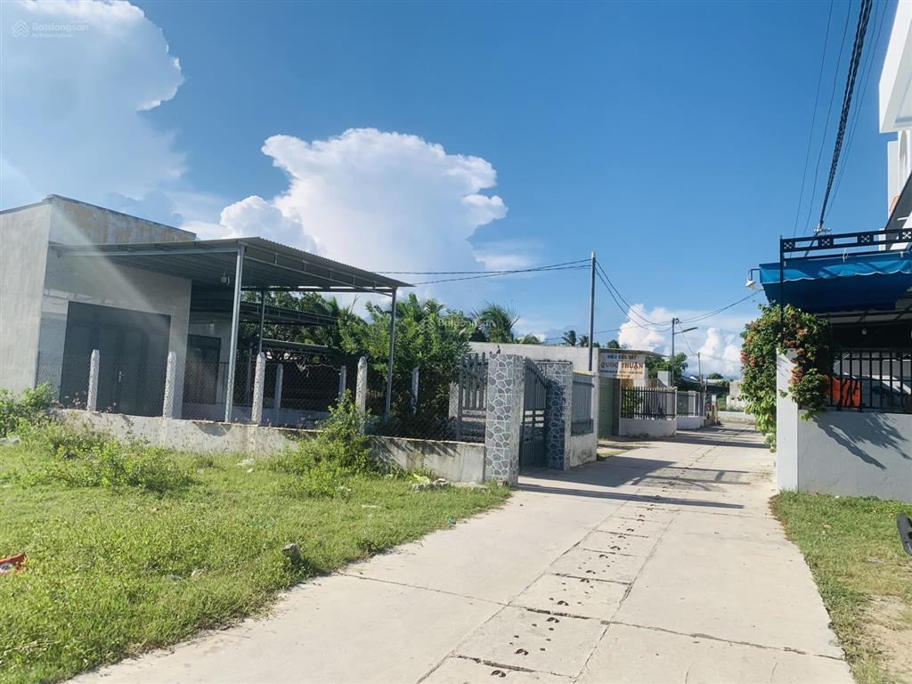 Bán đất hoà tiến  dt 386,9m2 full thổ cư 100% | giá chỉ 5,5tr/m2 | hướng đông | đường ô tô ra vào