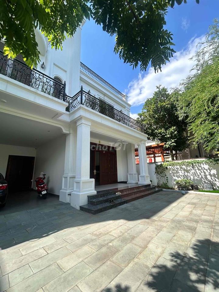 BÁN VILLA 3 TẦNG EURO VILLAGE 2 - 350M2 GIÁ 37 TỶ