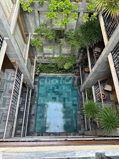 BOUTIQUE BIỂN MỸ KHÊ - 5 TẦNG 16 PHÒNG CÓ HỒ BƠI MỚI ĐẸP 250TR/THÁNG