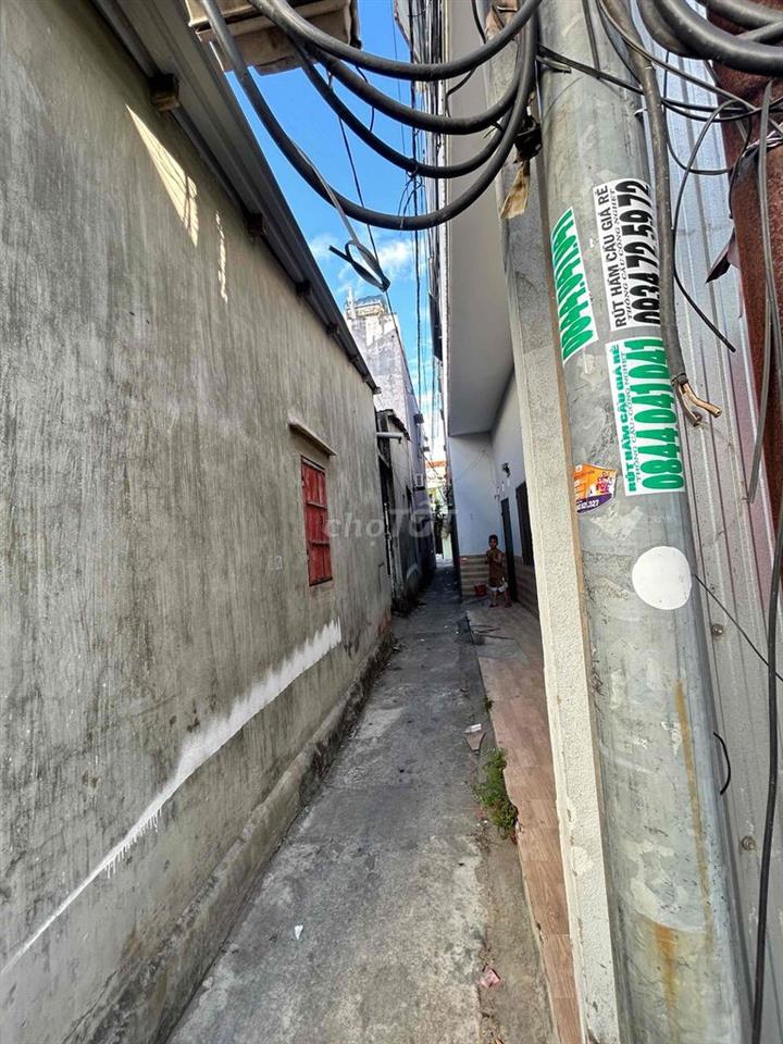 BÁN LÔ ĐẤT KIỆT LÊ VĂN HIẾN 76M2 NGAY BV 600G