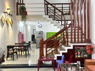 NHÀ 2,5 TẦNG HỒ SĨ DƯƠNG 3PN GIÁ 8 TRIỆU/THÁNG