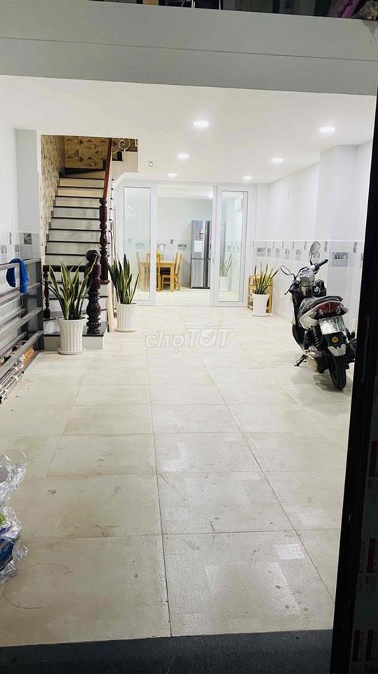 KÝ TÚC XÁ CAO CẤP NGAY ĐẠI HỌC CÔNG NGHIỆP TPHCM