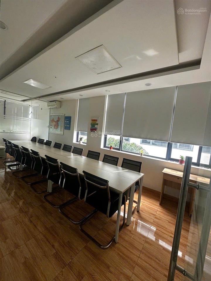 Bán gấp căn biệt thự song lập 10x23m đường 20m hoàn thiện cơ bản cho thuê từ 35tr/tháng