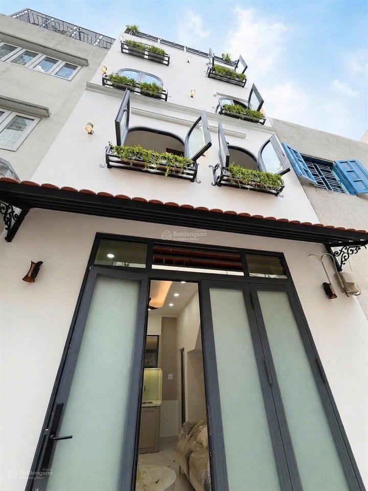 5 tỷ 950, nhà 5 tầng full nội thất, hiếm trong tầm giá tại bình thạnh