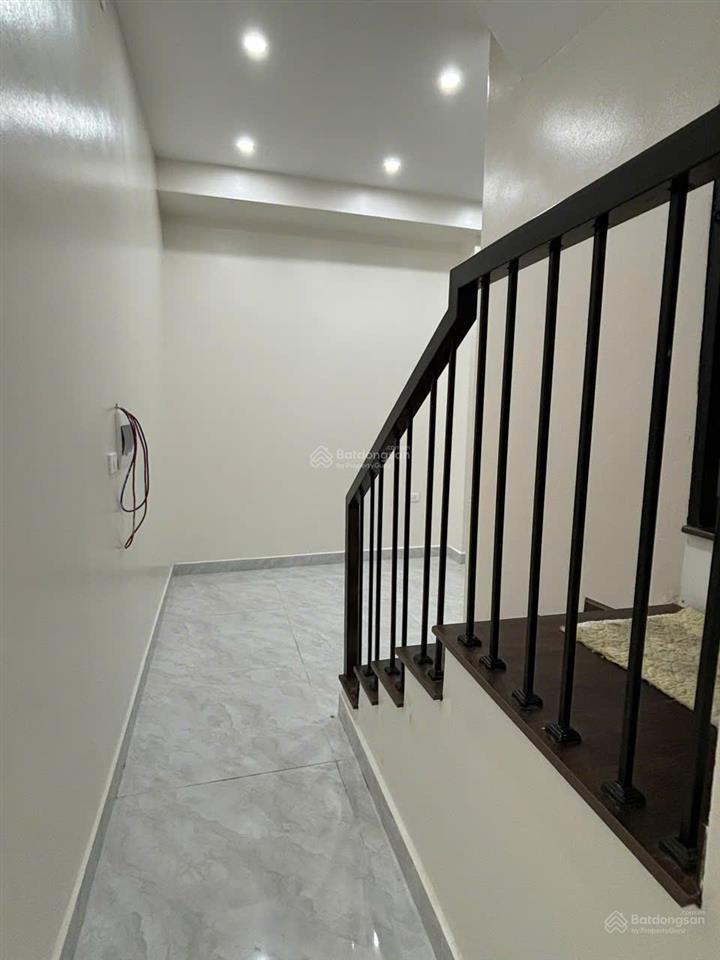 Cho thuê cửa hàng  mặt phố đông các, đống đa, hà nội