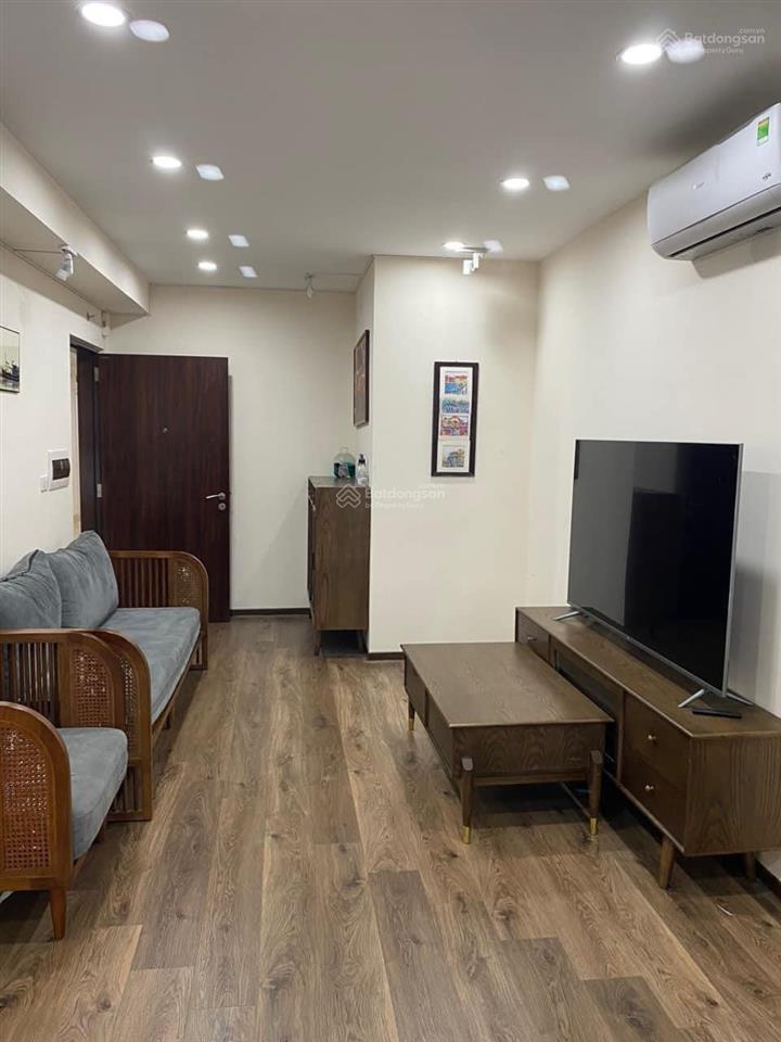 Cho thuê chung cư 6 triệu/tháng intracom vĩnh thanh