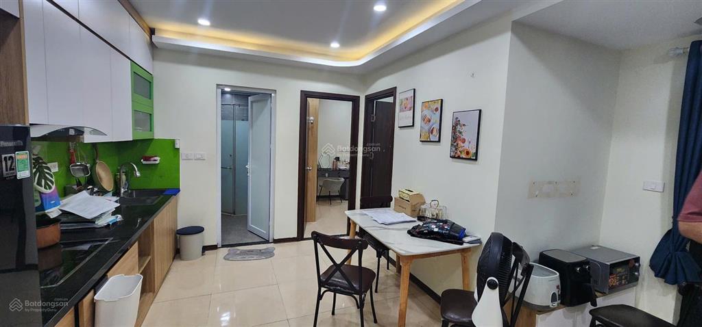 Cho thuê căn hộ 2 ngủ 1 vệ sinh intracom riverside