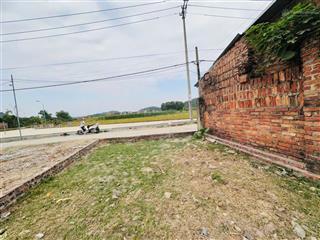 Bán đất 67.6m2 full thổ cư tại na sơn, hồng kỳ  vị trí đối diện sân bóng  ngõ thông ô tô tránh