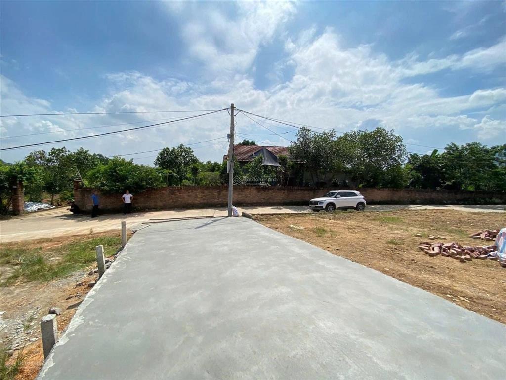 Lô góc 2 mặt tiền 1640m2 đất đô lương, xã trung giã  cần bán nhanh