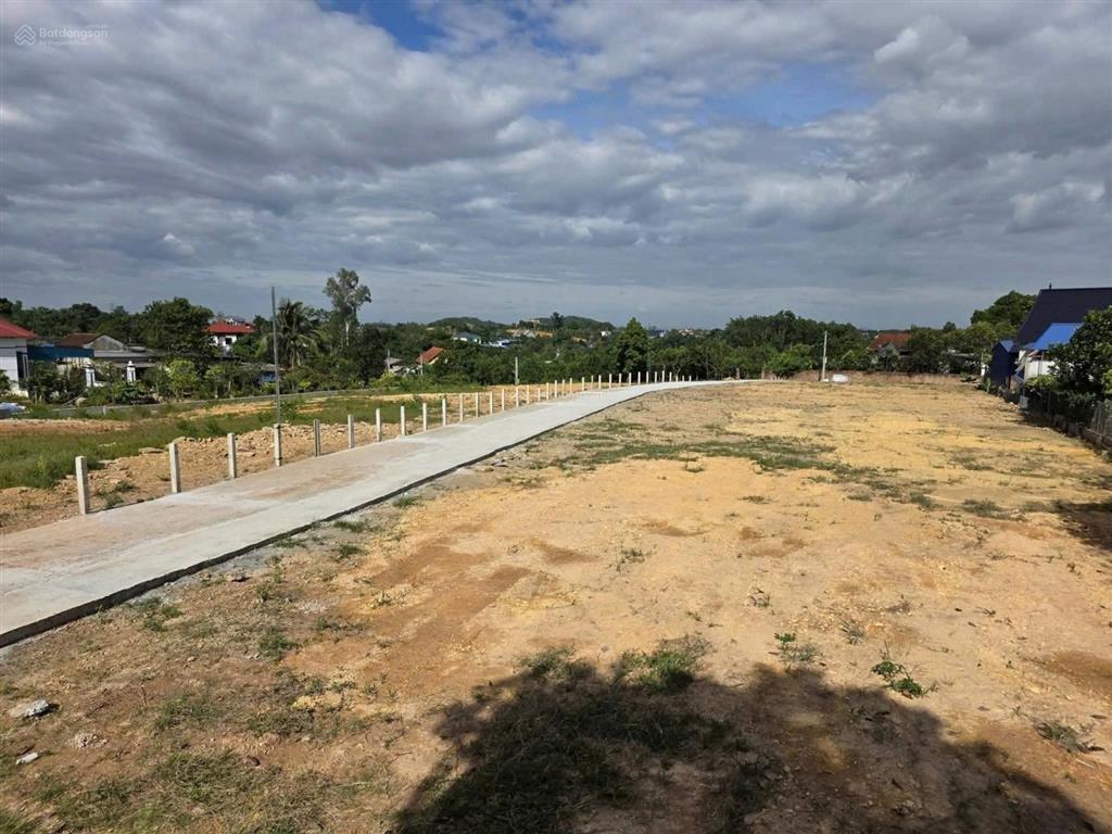 Lô góc 2 mặt tiền 1640m2 đất đô lương, xã trung giã  cần bán nhanh