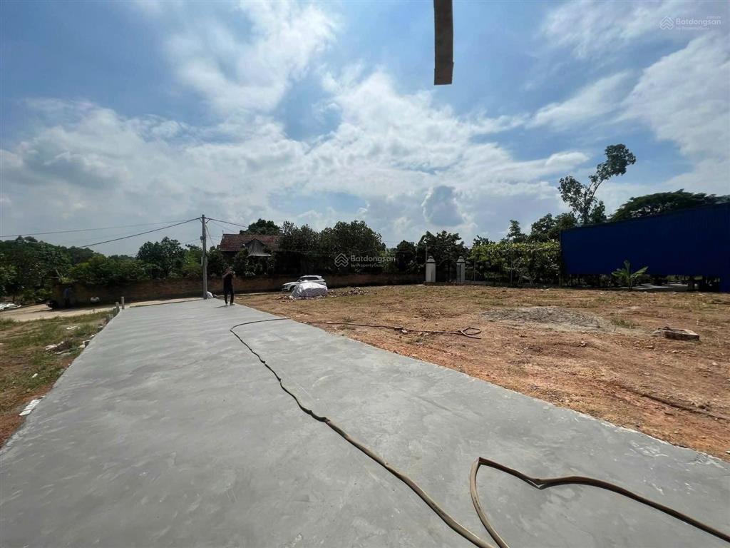 Lô góc 2 mặt tiền 1640m2 đất đô lương, xã trung giã  cần bán nhanh