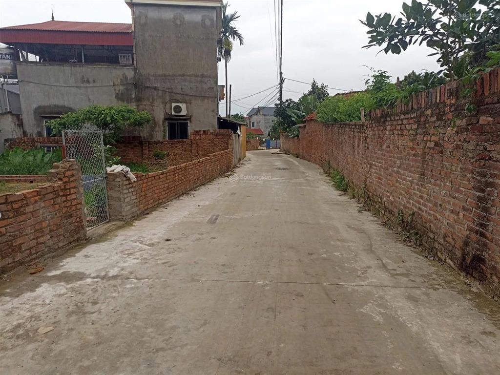 Bán nhanh 100m2 tại yên lương, hồng kỳ  ngõ thông ô tô