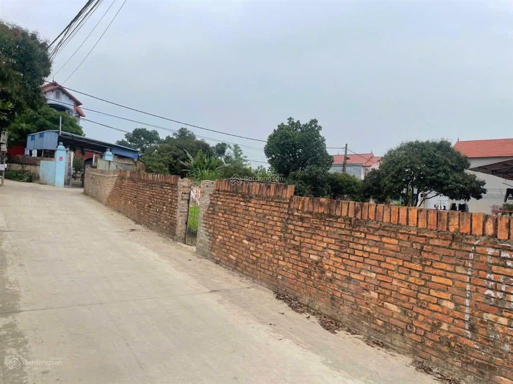 Bán nhanh 100m2 tại yên lương, hồng kỳ  ngõ thông ô tô