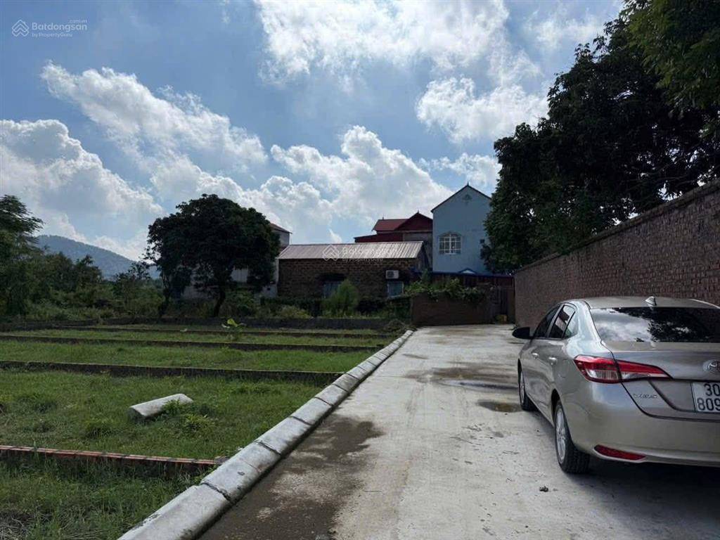 Lô đất 102m full thổ cư phú thịnh, kim anh  ngõ thông oto  sẵn sổ đỏ