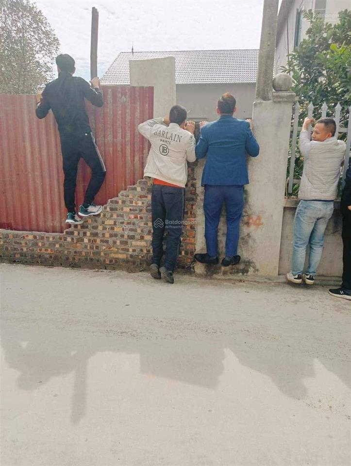 Lô đất 102m full thổ cư phú thịnh, kim anh  ngõ thông oto  sẵn sổ đỏ